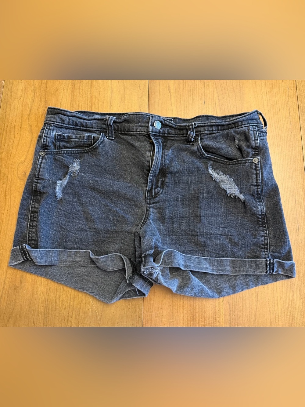 Old Navy Charcoal Distressed Denim Shorts 12